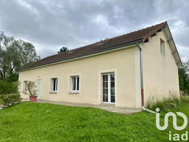 House at Saint-Just-Sauvage (51260)