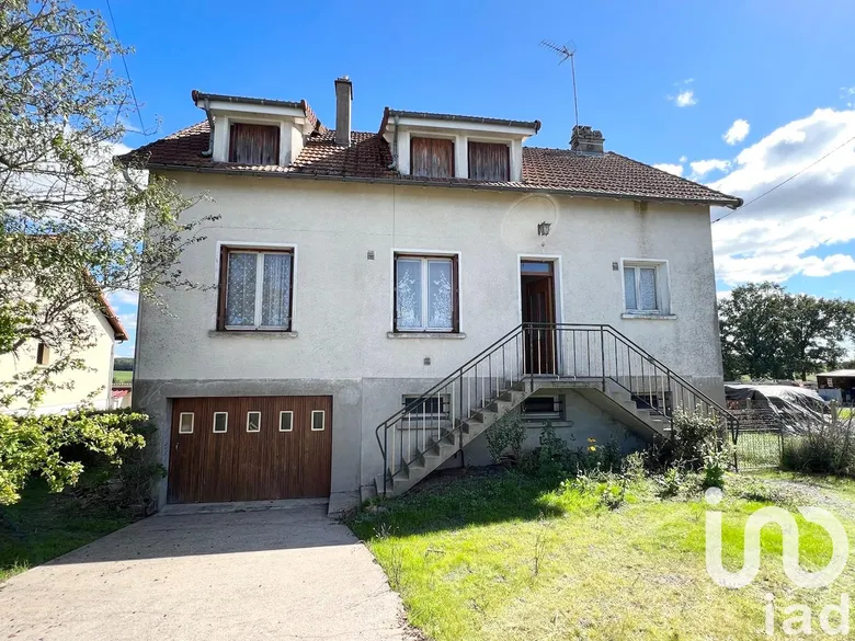Maison 6 pièces 140 m² · à La Nocle-Maulaix · 140 m² · 75 000 €