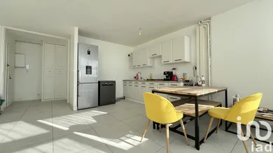 Appartement à La Rochelle (17000)