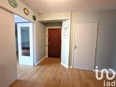 Apartment in Angers (49100)