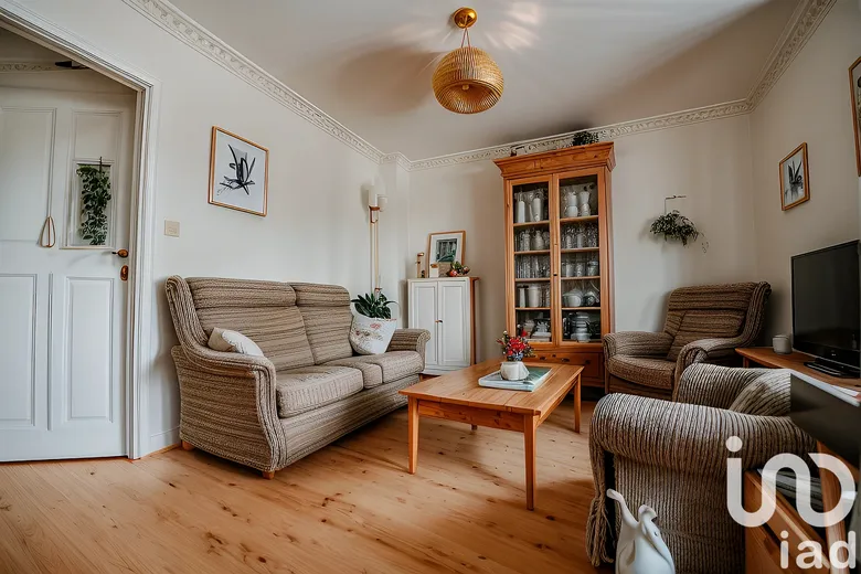 Maison 7 pièces 145 m² · à Nouzilly · 145 m² · 219 000 €