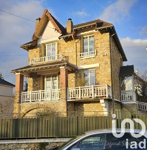 Maison traditionnelle à Triel-sur-Seine (78510)