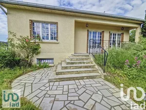 Detached house at Courgenay (89190)