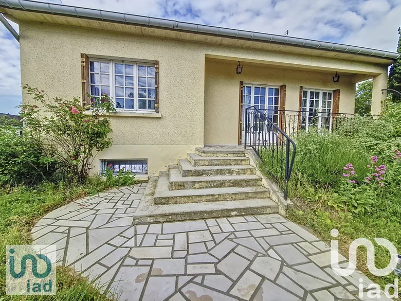 Maison 3 pièces 65 m² · à Courgenay · 65 m² · 89 900 €