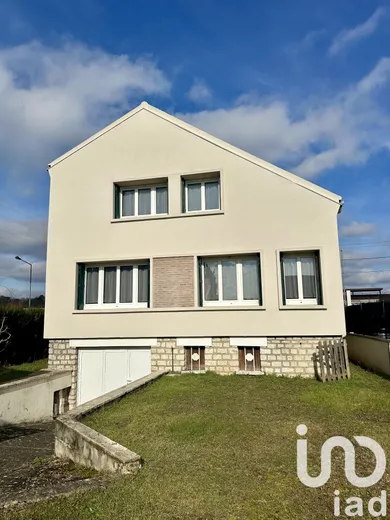 Maison traditionnelle à Saint-Pierre-lès-Nemours (77140)