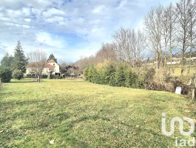 Terrain à bâtir à ussac (19270)