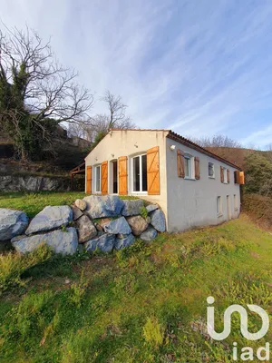 House at Saint-Julien (34390)