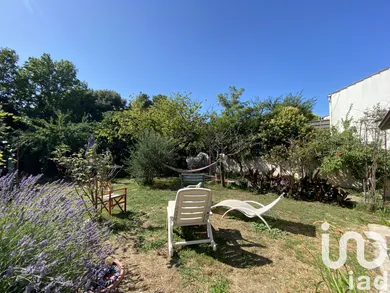 Maison traditionnelle à La Rochelle (17000)