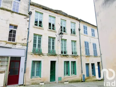 Maison à Fontenay-le-Comte (85200)