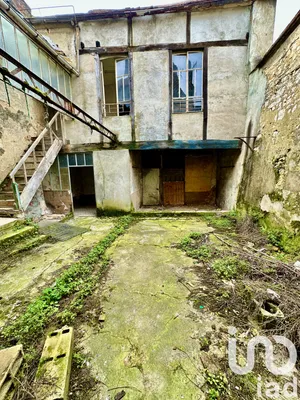 Townhouse at Villeneuve-l'Archevêque (89190)