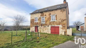 Traditional house at Rullac-Saint-Cirq (12120)