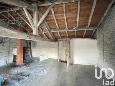 Maison traditionnelle à Sauzé-Vaussais (79190)