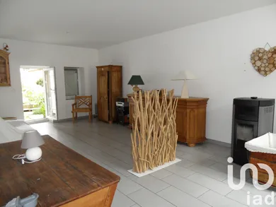 Village house at Sissonne (02150)