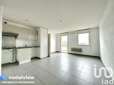 Appartement à Sorgues (84700)