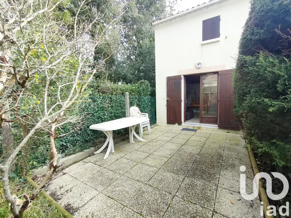 Maison à vendre à Vaux-sur-Mer (17640) : 15 maisons en vente - iad
