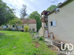 Maison de campagne à Besson (03210)