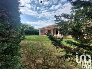 Traditional house at Ginestas (11120)