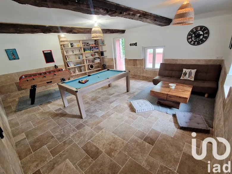 Maison 5 pièces 151 m² · à Croisilles · 151 m² · 259 000 €