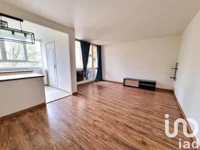 Apartment at Lagny-sur-Marne (77400)