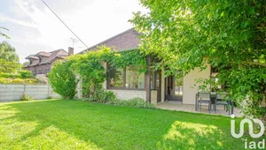 Traditional house at La Vendue-Mignot (10800)