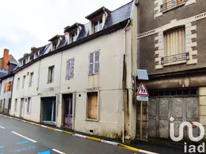 Immeuble à Ussel (19200)