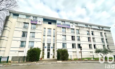 Building at Avignon (84000) — 13/13