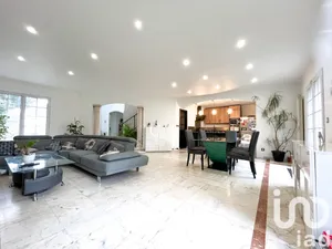 Maison traditionnelle à Bièvres (91570)