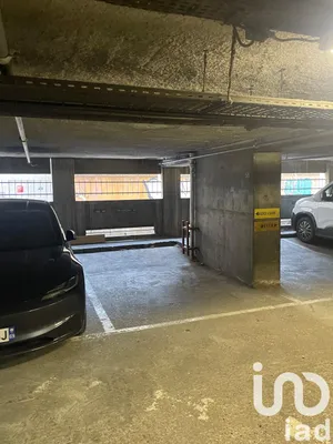 Parking à Lyon (69003)