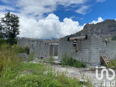 Terrain à bâtir à Cilaos (97413) — 8/13