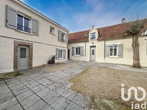 Maison de village à Donnemarie-Dontilly (77520)