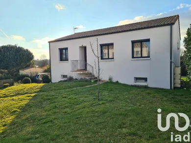 Maison à Landeronde (85150)