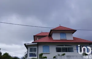 House at Petite-Île (97429)