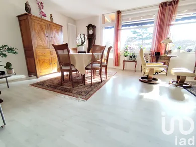 Apartment in Chamalières (63400)