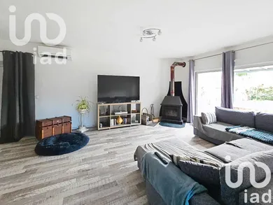 Maison à Causses-et-Veyran (34490)