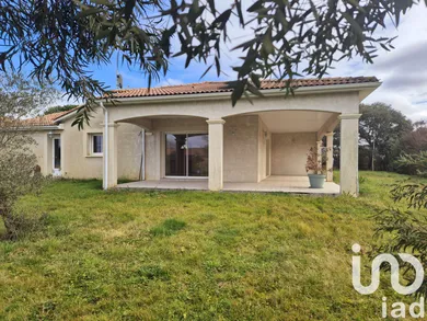 Maison traditionnelle à Roquefort (47310)