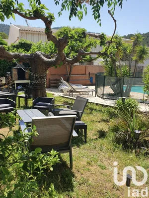 Appartement à Hyères (83400)