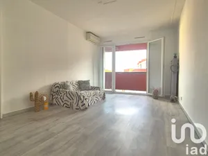 Apartment at Saint-Laurent-du-Var (06700)