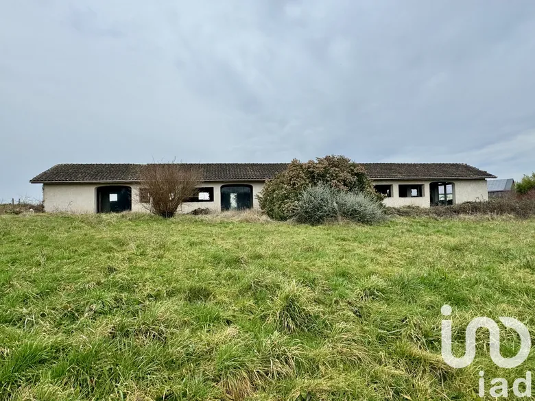 Maison 1 pièce 250 m² · à Saint-Germain-de-Montbron · 250 m² · 68 000 €