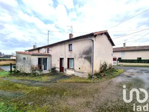 Village house at Thénezay (79390)