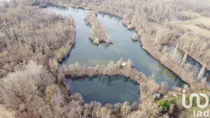 Terrain loisirs à BONNARD (89400)