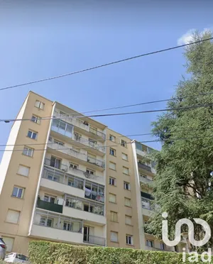 Apartment at Saint-Étienne (42100)