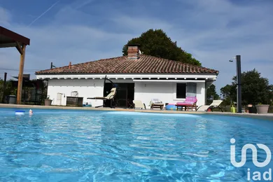 Maison traditionnelle à Trensacq (40630)