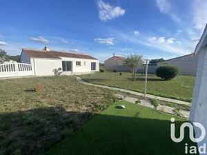Maison traditionnelle à Saint-Hilaire-la-Forêt (85440)
