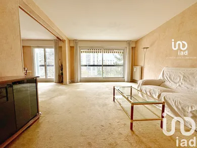 Apartment in Rueil-Malmaison (92500)
