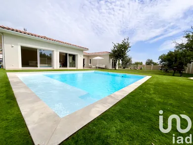 House at Deaux (30360)