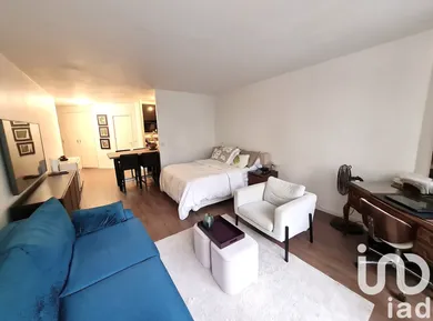 Studio at Paris (75016)