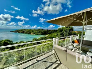 Mansion at Saint-François (97118)