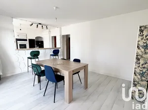 Apartment at Pont-Saint-Esprit (30130)