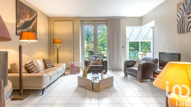 House at Sucy-en-Brie (94370)