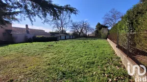 Terrain à bâtir à Morières-lès-Avignon (84310)